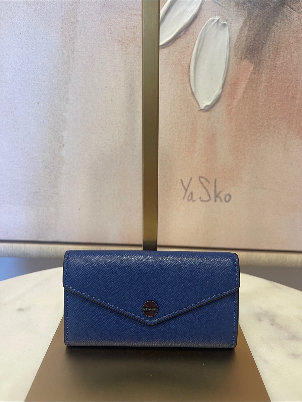 NWOT Michael Kors Blue Saffiano Envelope Wallet with Multiple Keyrings